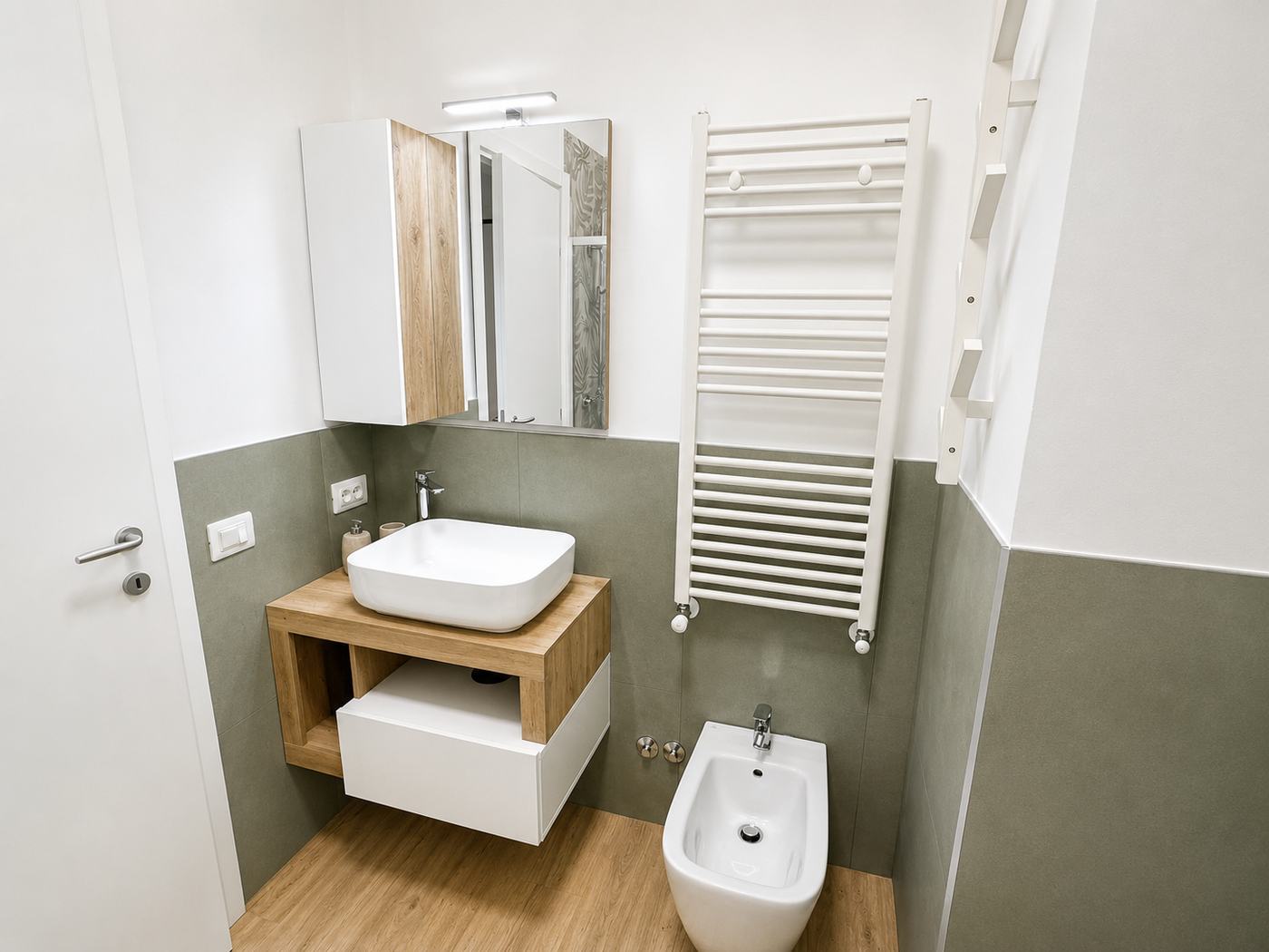 Bagno con doccia